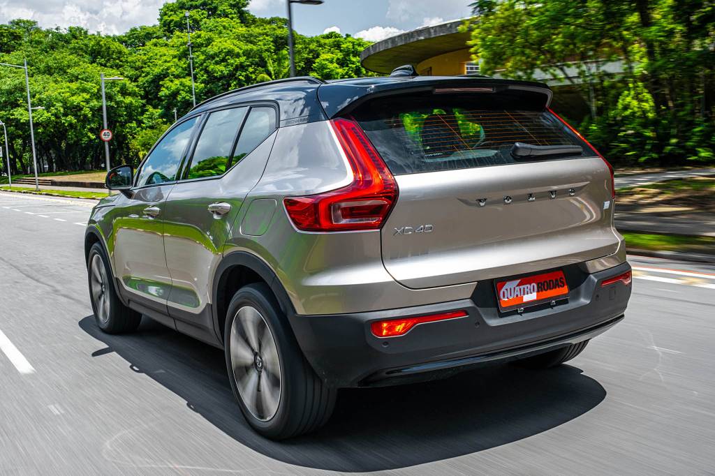 Volvo XC40 Recharge Plus testado por QUATRO RODAS (33) Volvo XC40 Recharge Plus testado por QUATRO RODAS (33)