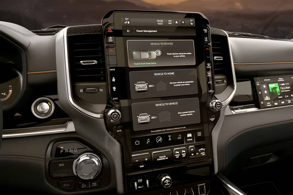 Ram 1500 REV (2) Um detalhe já adiantado é a tela exclusiva do carona