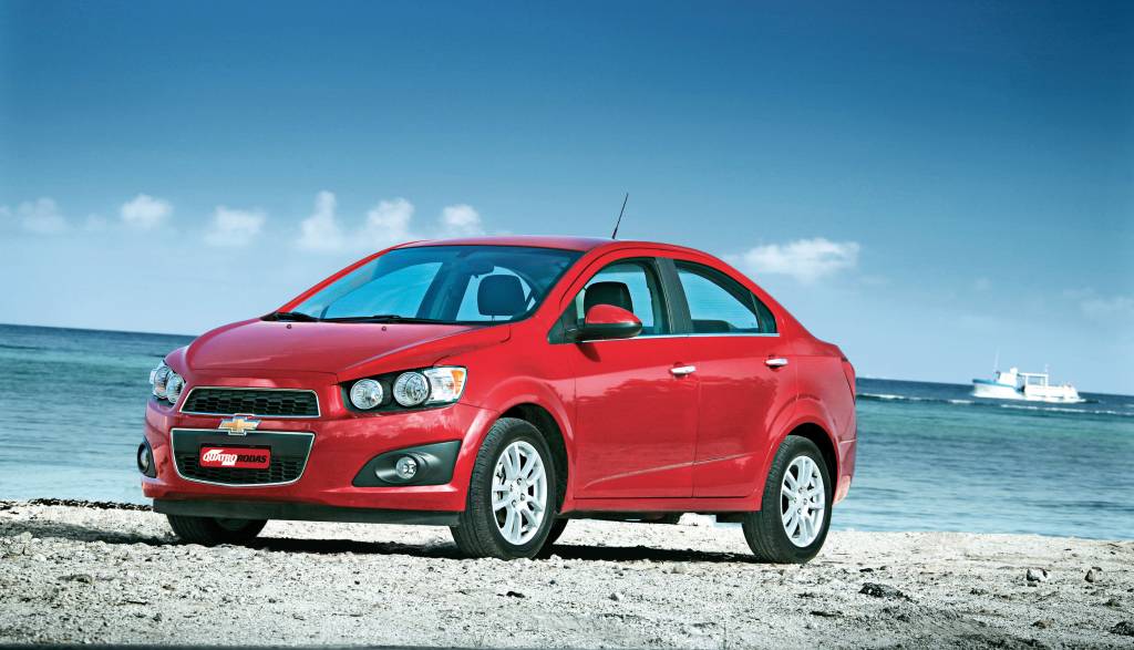 Sonic modelo 2011 da Chevrolet, testado pela revista Quatro Rodas. Sonic modelo 2011 da Chevrolet, testado pela revista Quatro Rodas.