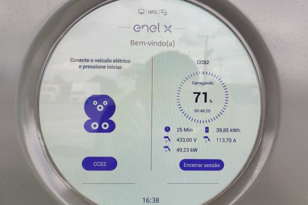 Viagem com um Volvo C40 para testar os eletropostos da rodovia Fernao Dias (4) Potência limitada a 50 kW pode surpreender os mais incautos