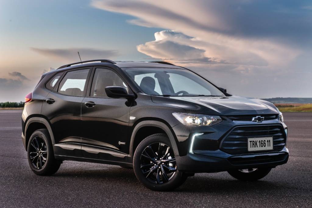 Chevrolet- Tracker-Midnight-1 Tracker midnight