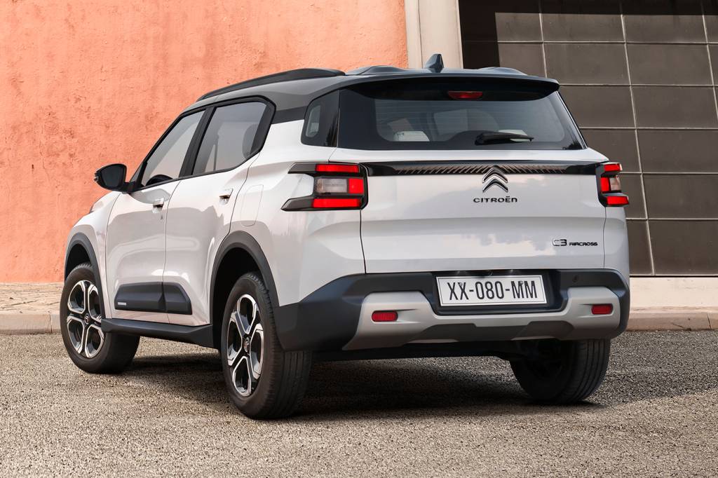 Citroën confirma C3 Aircross com câmbio CVT e porta-malas recordista