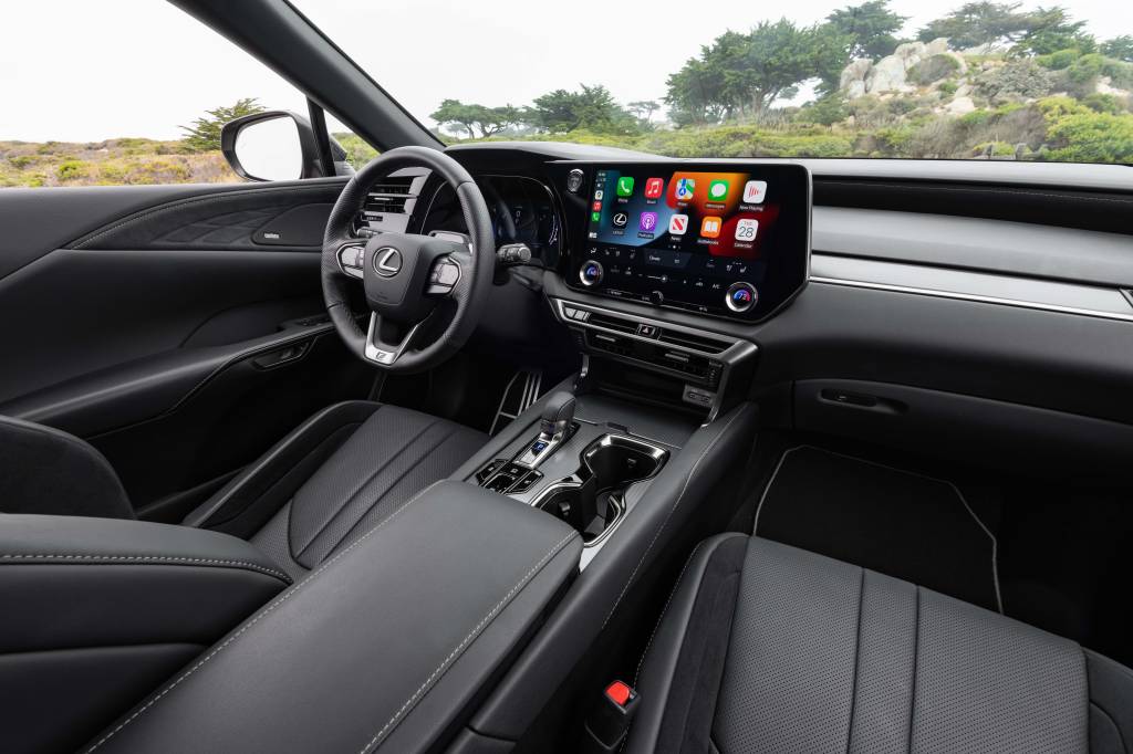 RX_Copper_FSPORT_9701_ScreenB Lexus RX 500h