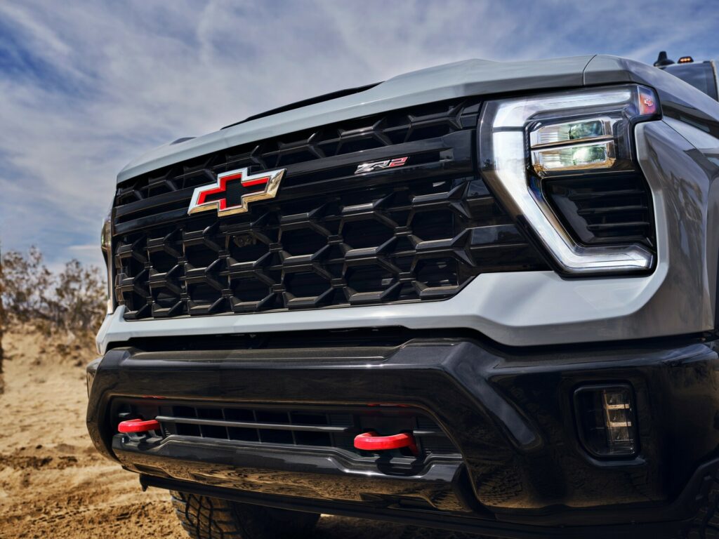 Chevrolet Silverado HD ZR2