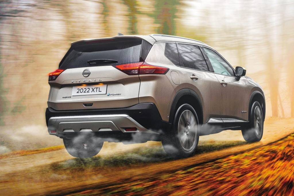 Falta de carros híbridos na Nissan pode custar o emprego de CEO