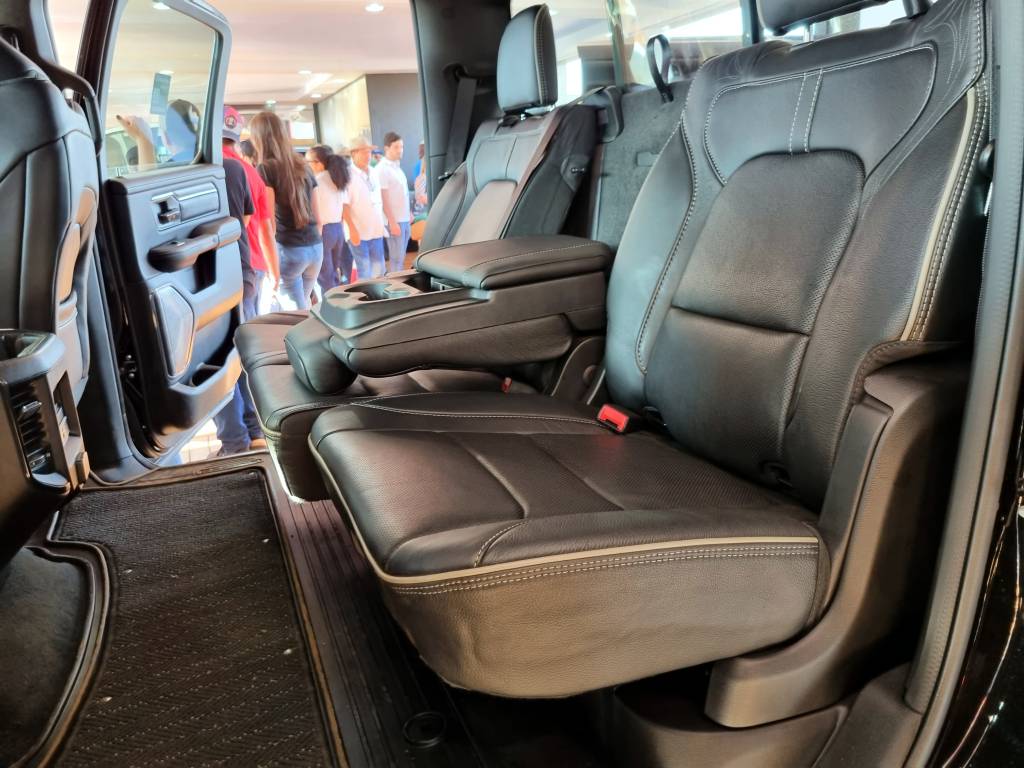Ram 1500 Limited 2024 (2) Ram 1500 Limited 2024