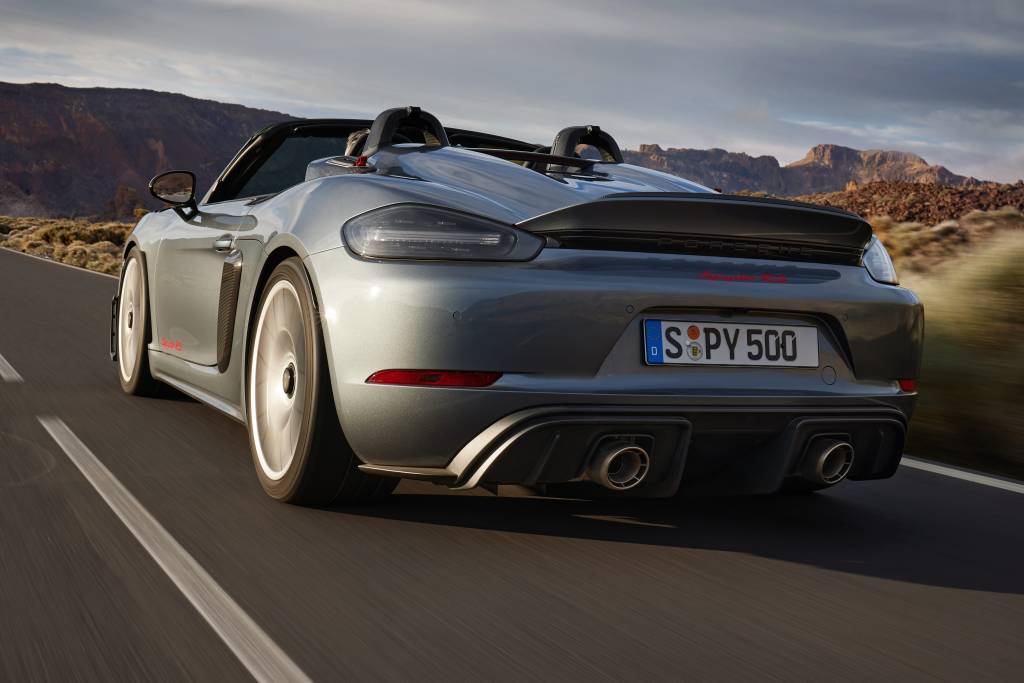 S23_0478_fine Porsche 718 Spyder RS