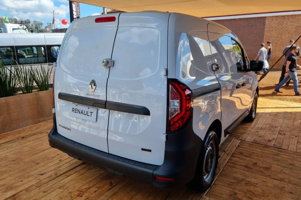 WhatsApp Image 2023-05-02 at 13.55.50 Renault Kangoo E-Tech