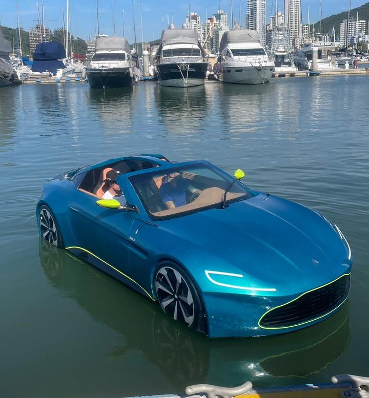 Seacar Day 2 Carro lancha é ‘Aston Martin aquático’ e custa R$ 385.000 no Brasil
