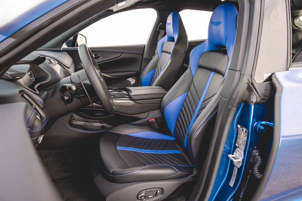 Aston Martin DBX707 2024 (26) Aston Martin DBX707 2024
