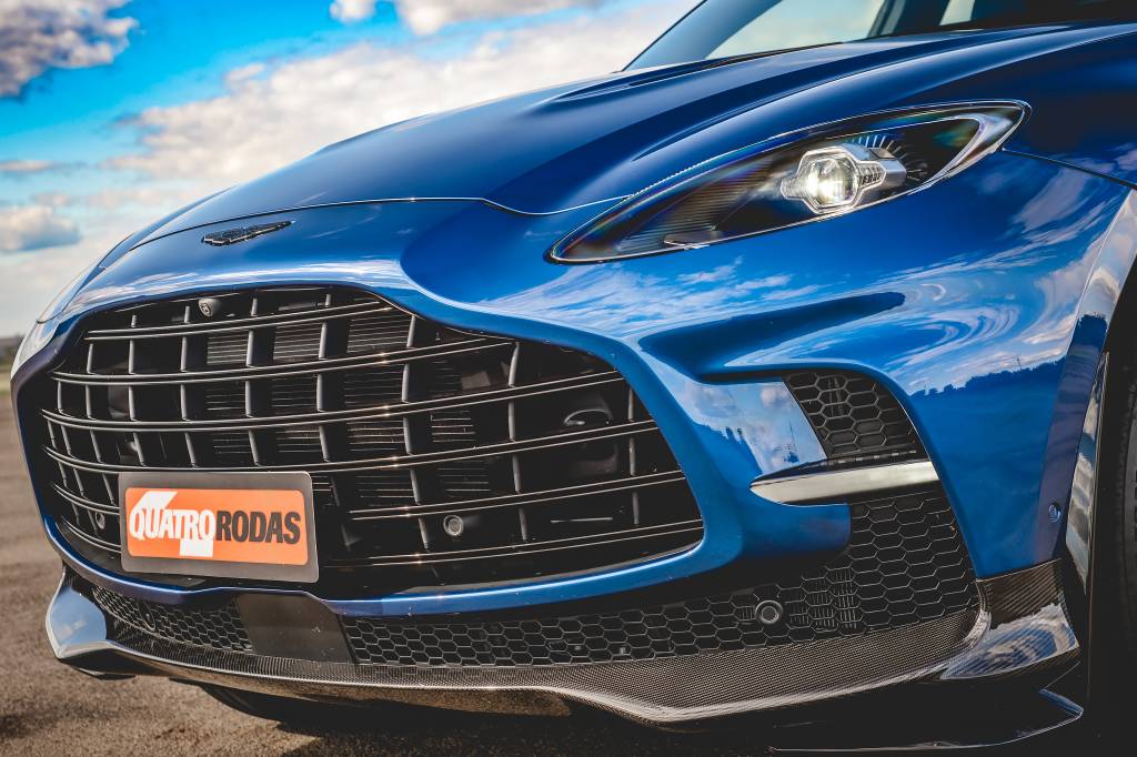 Aston Martin DBX707 2024 (34) Aston Martin DBX707 2024