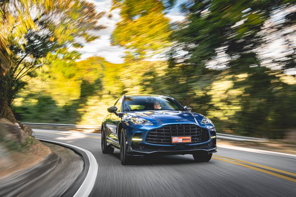 Aston Martin DBX707 2024 (5) Aston Martin DBX707: testamos o SUV mais rápido do mundo