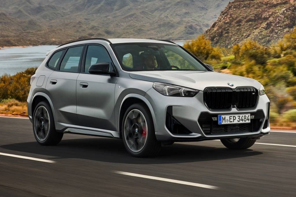 P90509735_lowRes_bmw-x1-m35i-m-frozen BMW X1 M35i