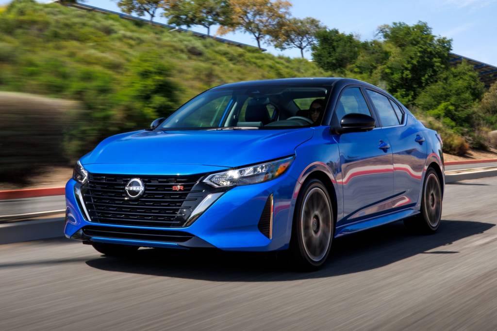 Novidade no Brasil, Nissan Sentra já tem novo visual nos Estados Unidos