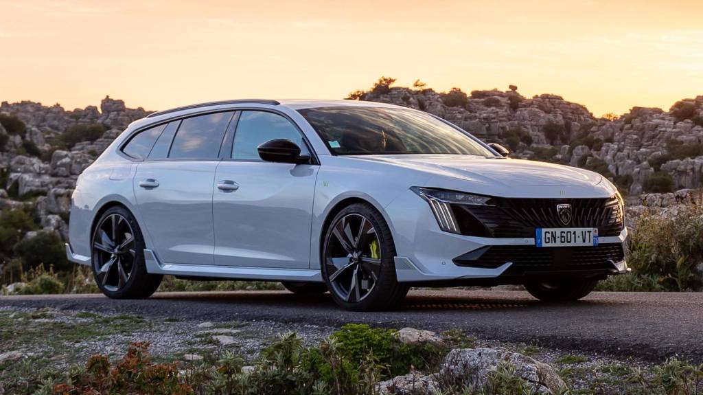 PEUGEOT_508 PSE SW 2024 (15) PEUGEOT 508 PSE SW 2024