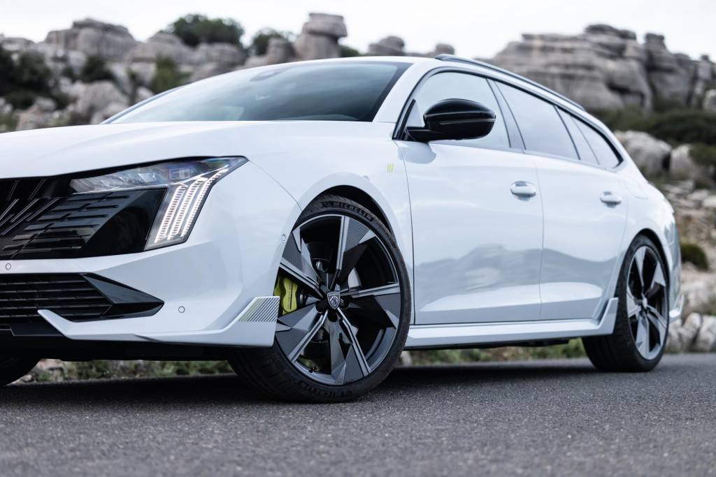 PEUGEOT_508 PSE SW 2024 (21) PEUGEOT 508 PSE SW 2024