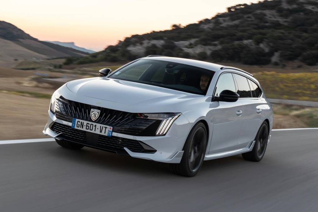 PEUGEOT_508 PSE SW 2024 (6) PEUGEOT 508 PSE SW 2024