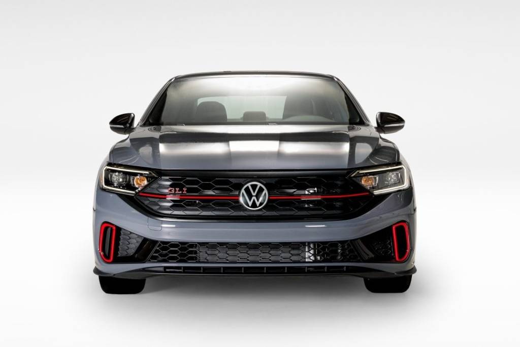 Small-17088-2024VolkswagenJettaGLI40thAnniversaryEdition Jetta GLI edição aniversário