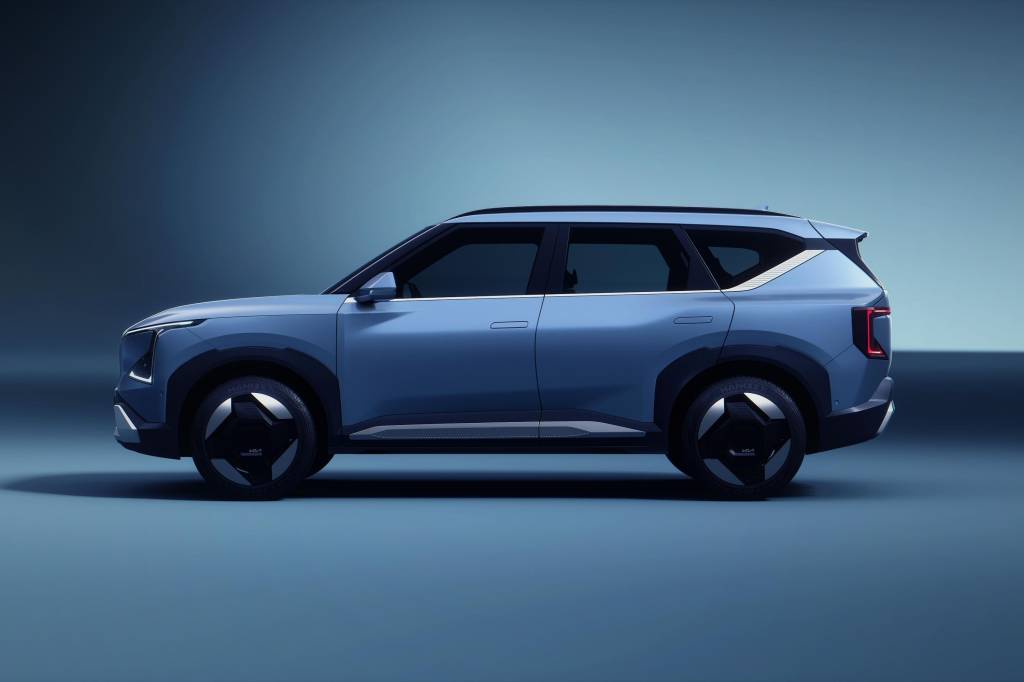 2024-Kia-EV5-7 Kia EV5