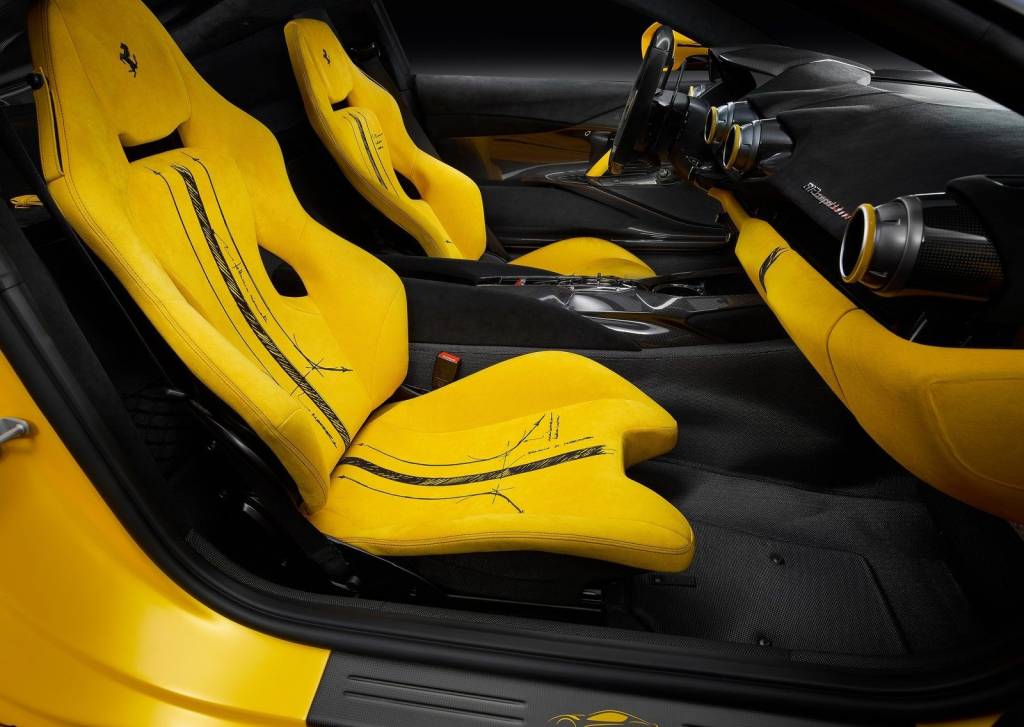 Ferrari-812_Competizione_Tailor_Made-2023-1600-09 Ferrari 812 Competizione Tailor Made