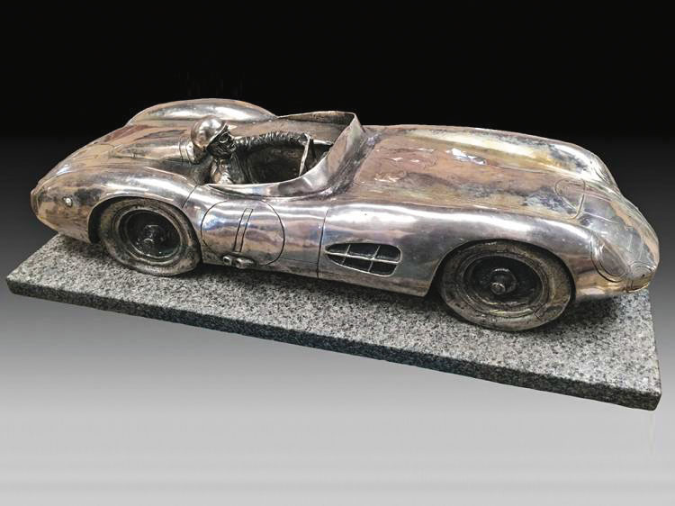 Escultura Aston Martin