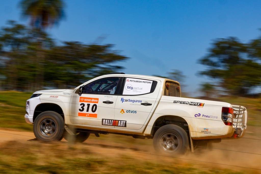 L200 Triton Sport R (3) Mitsubishi L200 Triton Sport R