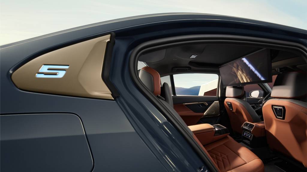 P90517468_lowRes_the-new-bmw-i5-exclu BMW Serie 5 chines