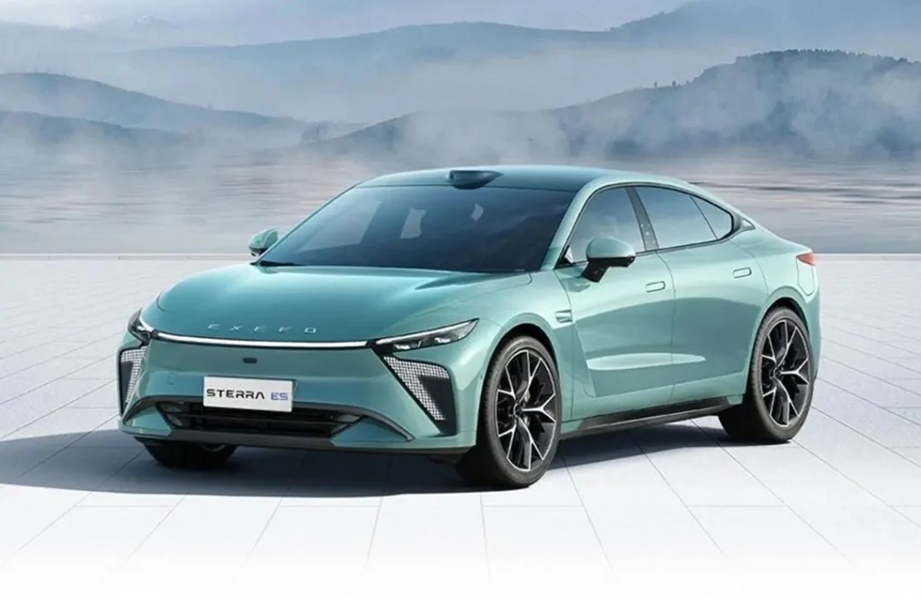 Chery apresenta bateria de estado sólido com autonomia de 1.300 km