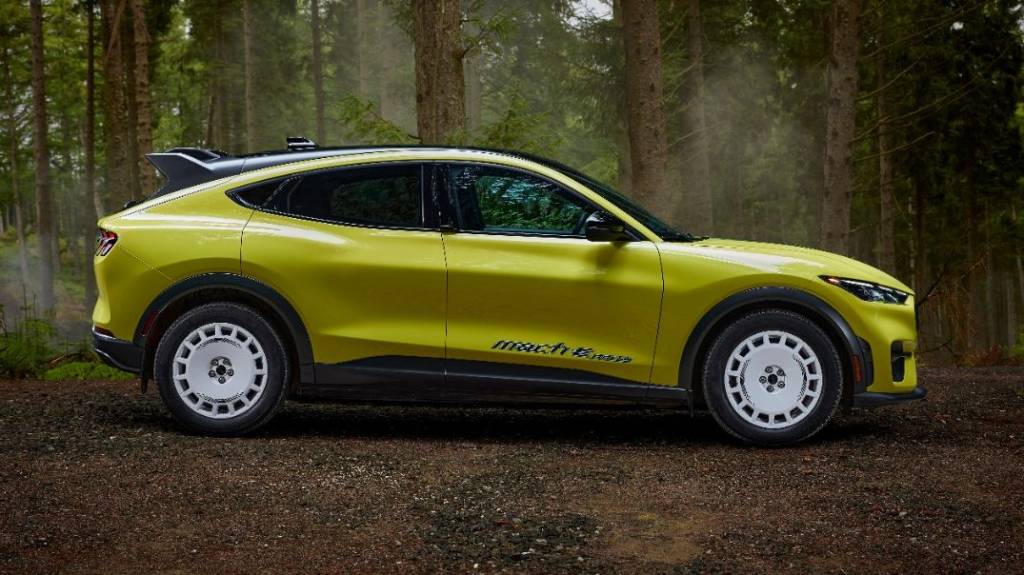 2023_FORD_MACH-E_RALLYE_88 Ford Mustang Mach-E Rally