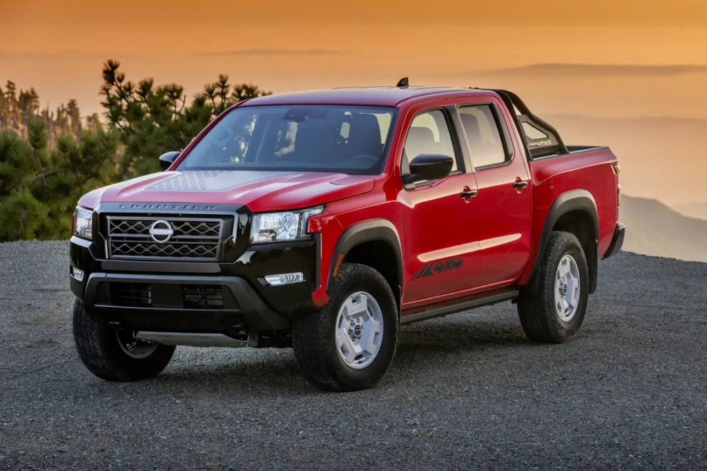 Nissan Frontier ganha versão inspirada em picape dos anos 1980