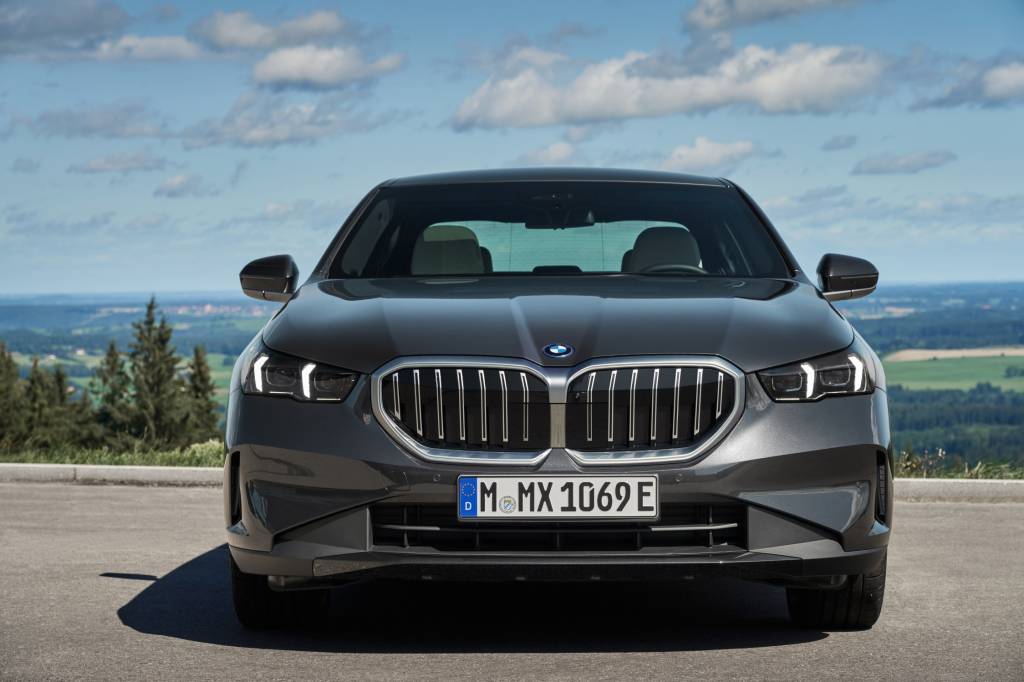 P90524319_lowRes_the-new-bmw-530e-sop BMW Serie 5 plug-in