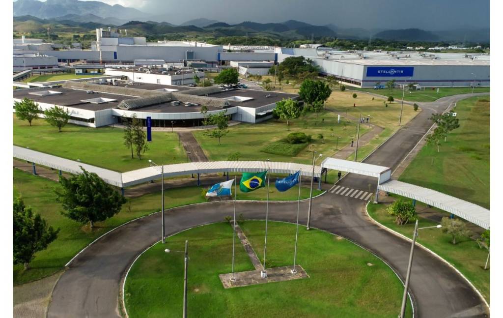 Stellantis anuncia investimento de R$ 2,5 bilhões no Rio de Janeiro