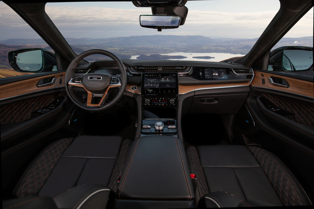 jeep_grand_cherokee_overland_4xe_81 Jeep Grand Cherokee 4xe