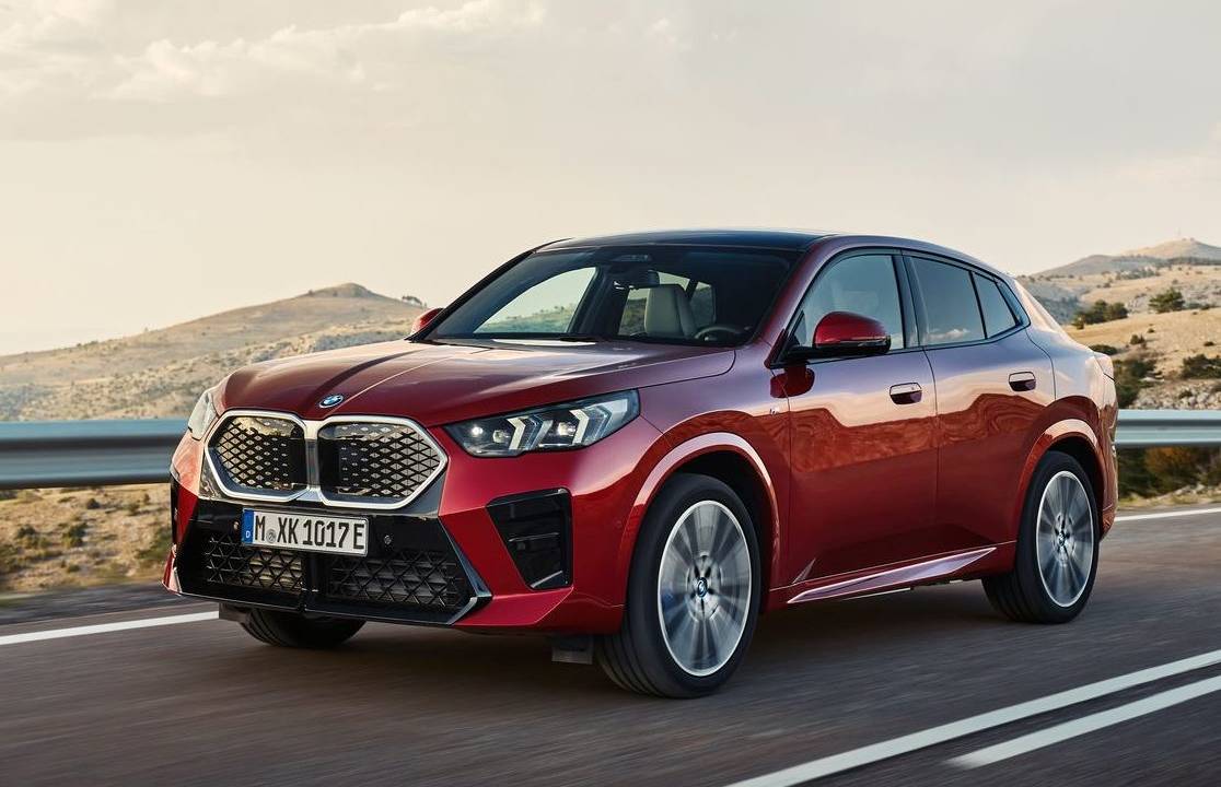 BMW iX2