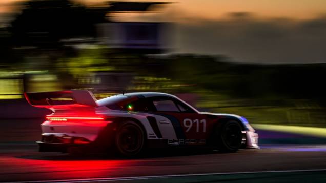 Porsche 911 GT3 R Rennsport Porsche 911 GT3 R Rennsport