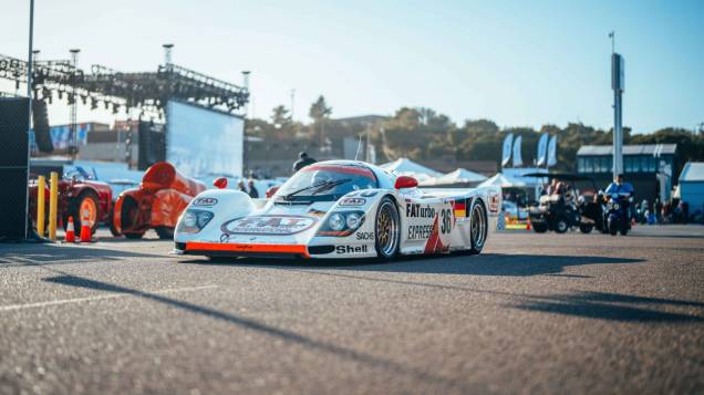 <h4 class="fs-small no-mb text-white">Porsche 962<span> </span></h4> <h4 class="fs-small no-mb text-white">Porsche 962<span> </span></h4>