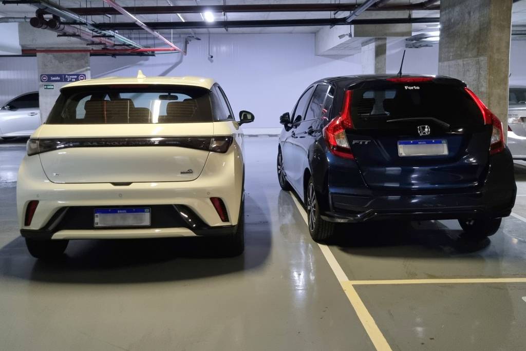BYD Dolphin e Honda Fit (5) BYD Dolphin e Honda Fit (5)