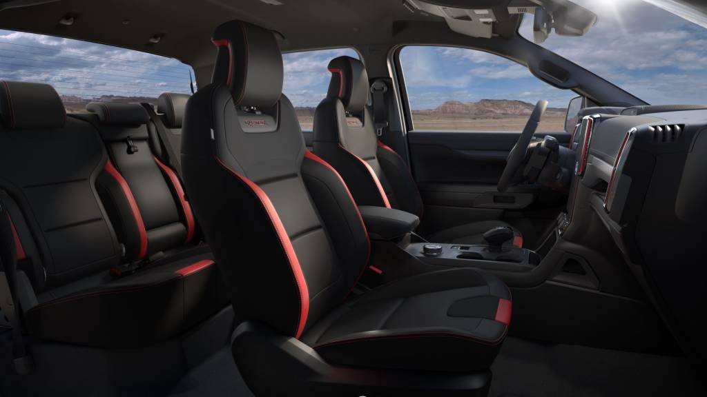 Interior Ranger Raptor_3 Interior Ranger Raptor_3