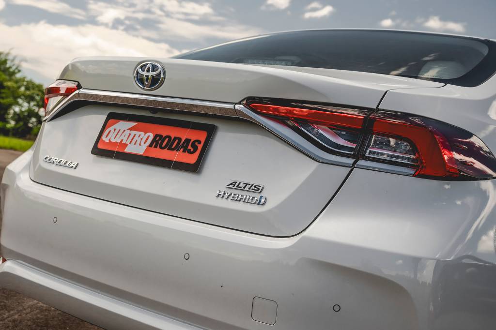24_COROLLA_2024_1FLP3968 Toyota Corolla Altis Premium Hybrid 2024