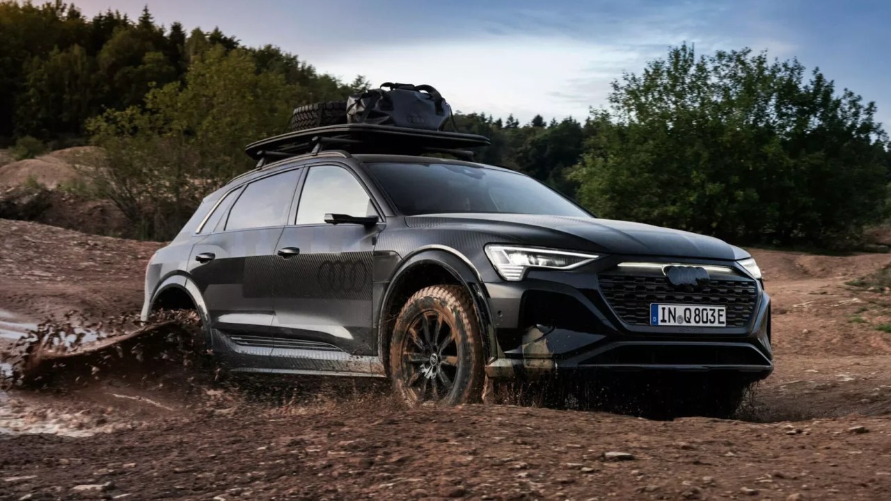 Audi Q8 e-tron Edition Dakar