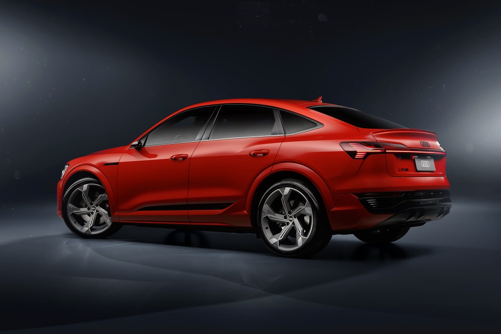 SQ8 Sportback e-tron Audi SQ8 E-TRON