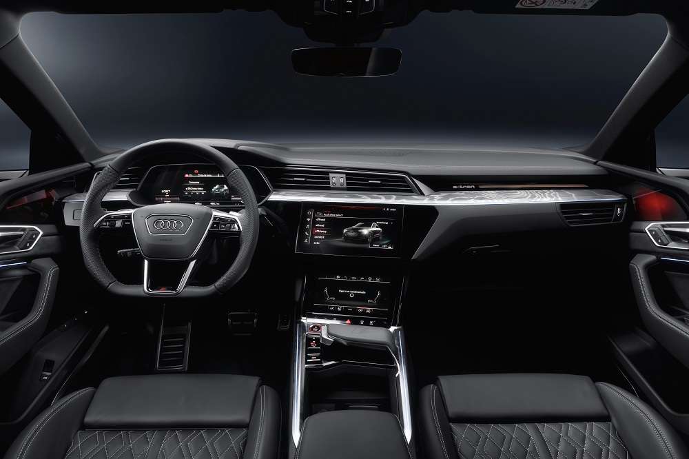 SQ8 Sportback e-tron . Audi SQ8 E-TRON