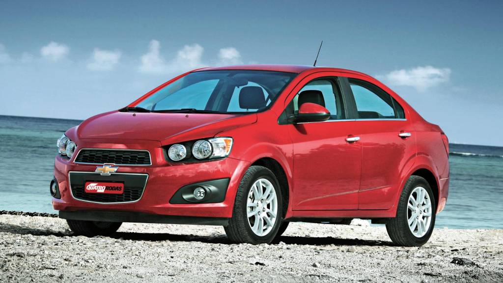 Sonic modelo 2011 da Chevrolet, testado pela revista Quatro Rodas. Chevrolet Sonic Sedan