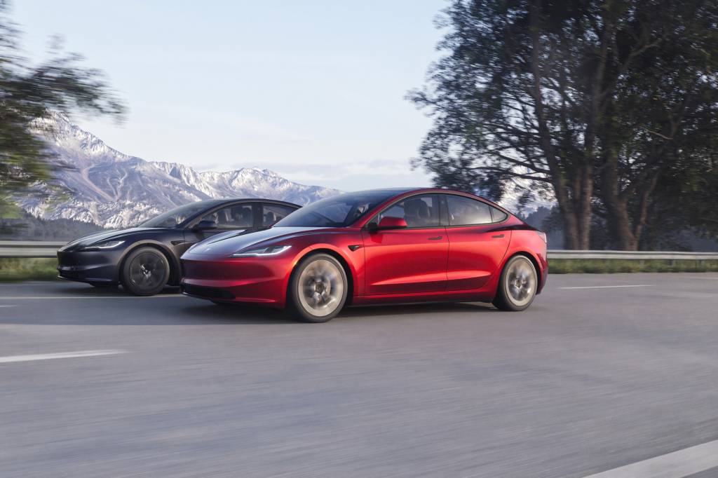 China proíbe Teslas de circularem em alguma áreas por medo de espionagem