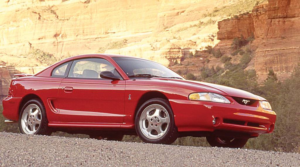 Ford Mustang SVT Cobra