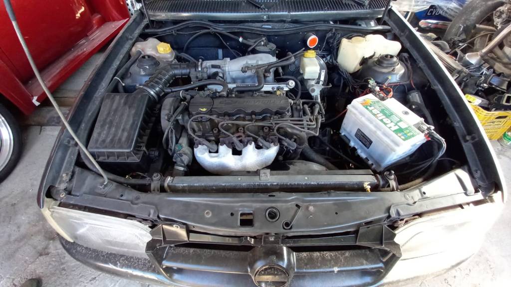Kadett híbrido Kadett híbrido