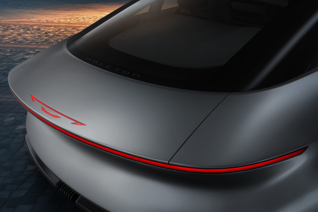 https___www.carscoops.com_wp-content_uploads_2024_02_Chrysler-Halcyon-Concept-25-CS-1024×683 Chrysler Halcyon