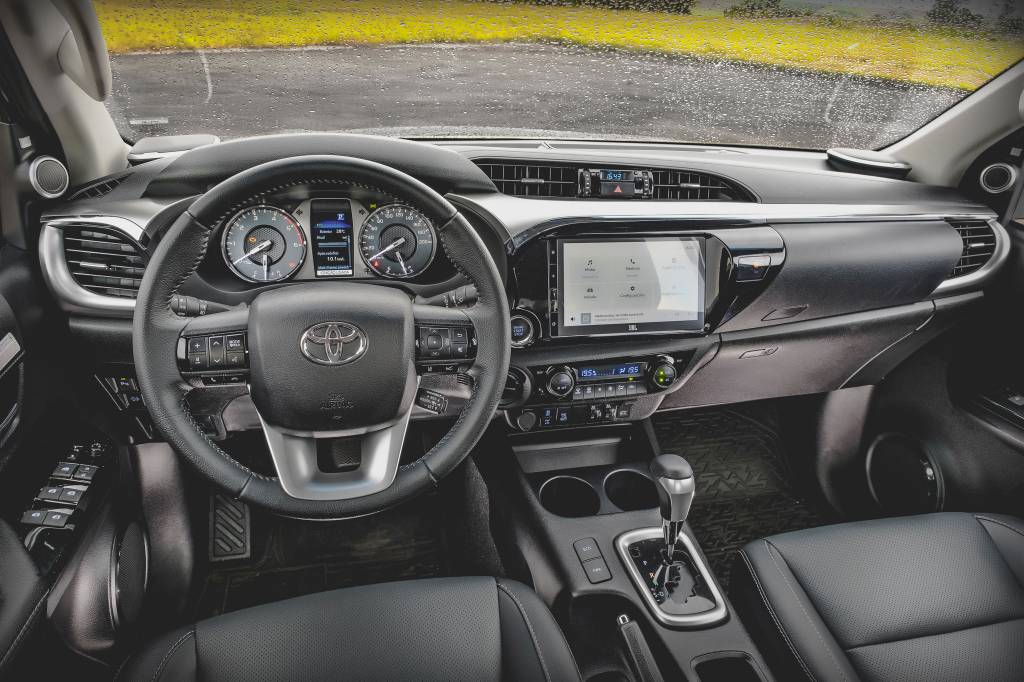 Hilux SRX PLUS Hilux SRX PLUS