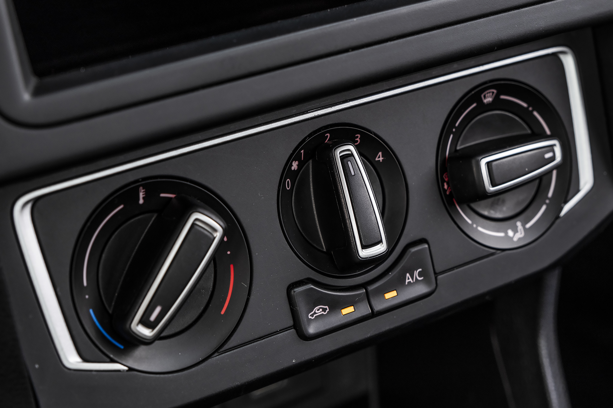 16_saveiro_robust_2FLP7407