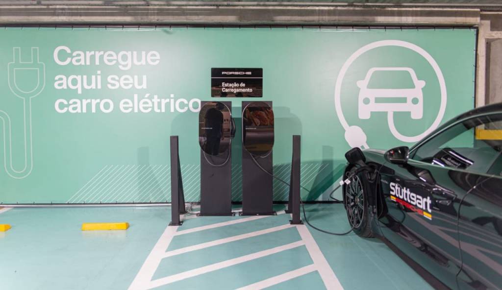 Governo de SP pode inviabilizar carregadores de elétricos em garagens